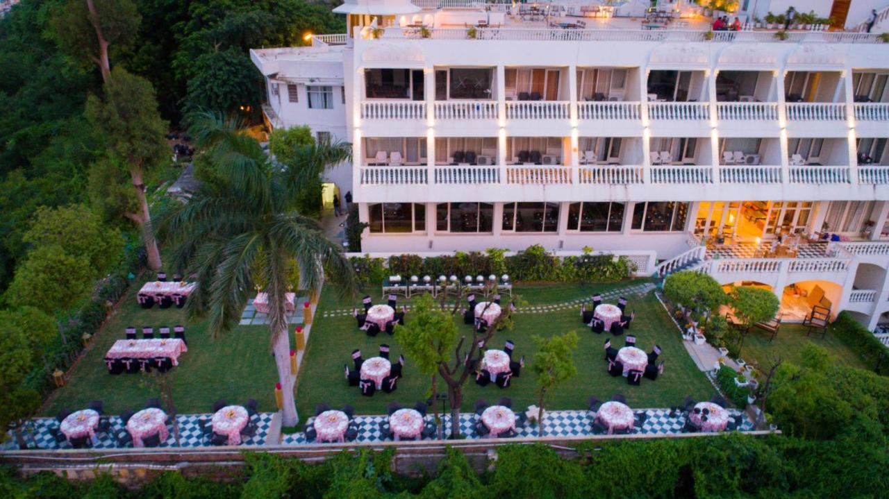 Hotel Hilltop Palace Udaipur Exteriör bild