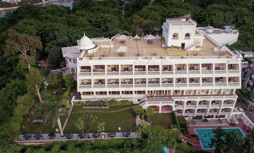 Hotel Hilltop Palace Udaipur Exteriör bild